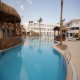 حمام السباحة فندق شارمينج إن - شرم الشيخ | هوتيلز عربي