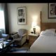 غرفة  فندق شيراتون شاطئ جميرا - دبي | هوتيلز عربي