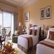 غرفة  فندق ريتز كارلتون - دبي | هوتيلز عربي