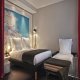 غرفة  فندق بازل - باريس | هوتيلز عربي