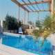 حمام سباحة  فندق جراند فرساي - بيروت | هوتيلز عربي