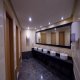 حمام فندق دار الإيمان جراند - مكة المكرمة | هوتيلز عربي
