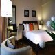 غرفة  فندق جراند كوبثورن ووترفرونت - سنغافورة | هوتيلز عربي
