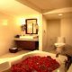 حمام  فندق إمباسادور - بانكوك | هوتيلز عربي